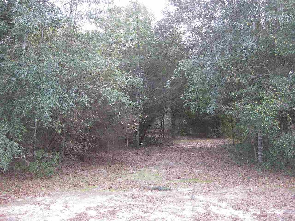 2nd image of 9859 Charlois Rd