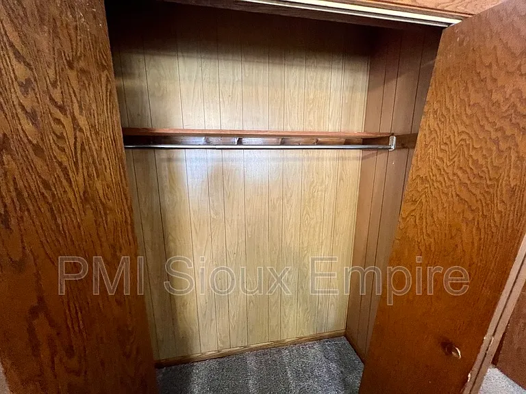 905 W 18th St #303 — Photo 12