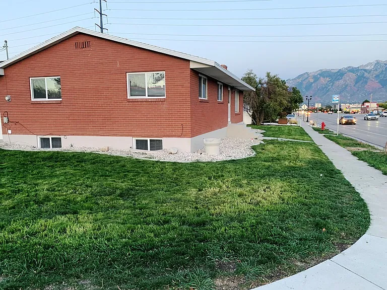 1530 W South Jordan Pkwy — Photo 48