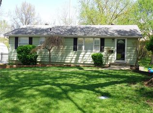 6919 N Pennsylvania Ave, Kansas City, MO 64118