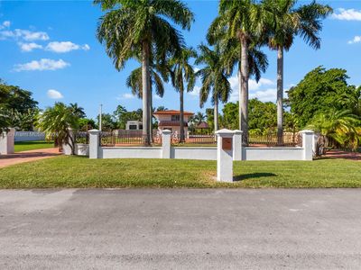 10 NW 125th Ave, Miami, FL, 33182