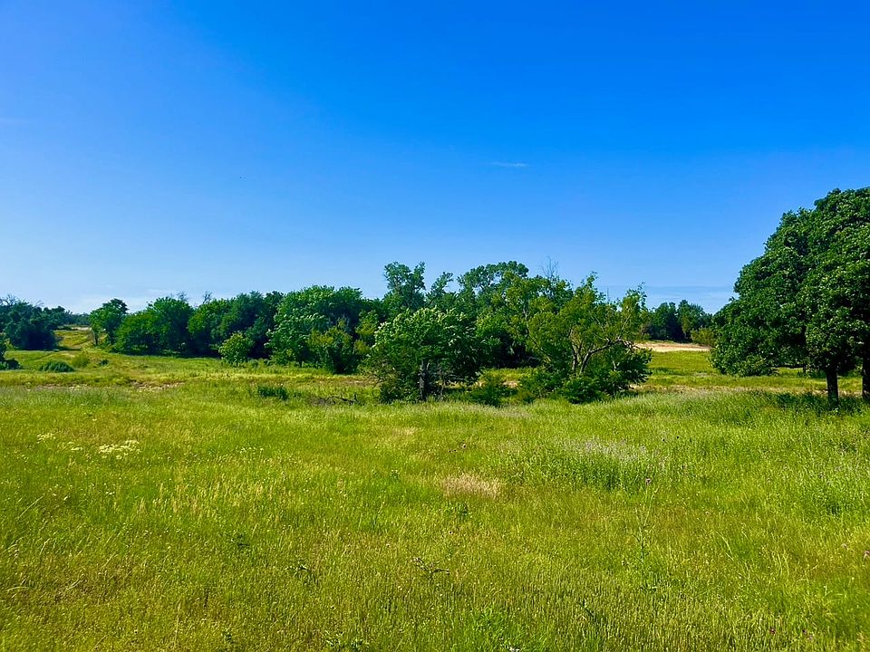 1st image of 74 Sarra Ln