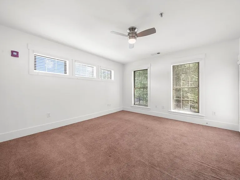 2360 Logan Cir #101 — Photo 32