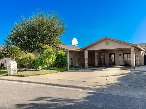 209 Gumwood Ln, Laredo, TX 78041