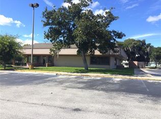 841 Ridgewood Ave, Holly Hill, FL 32117