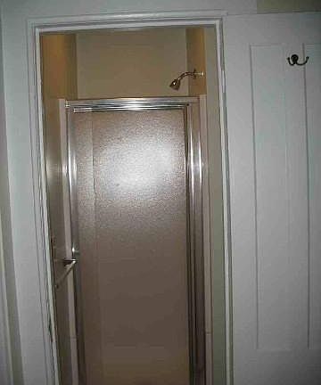 4th image of 13 Willow St