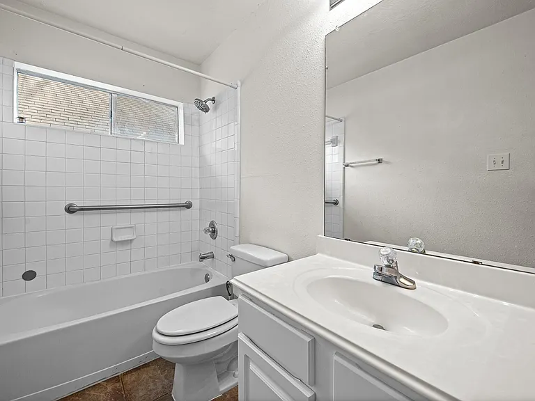 12918 Stratford Mill Ln — Photo 20