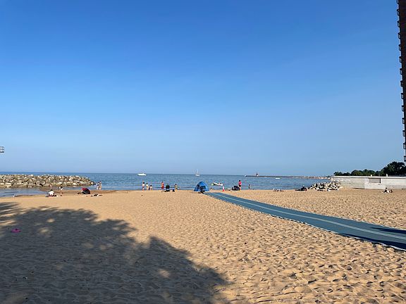 Step to the Beach to enjoy.