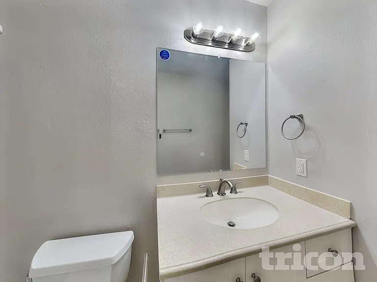 8712 Plymouth Rock Rd NE — Photo 14