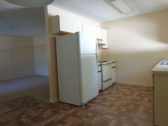 5th image of 6185 7th Ln