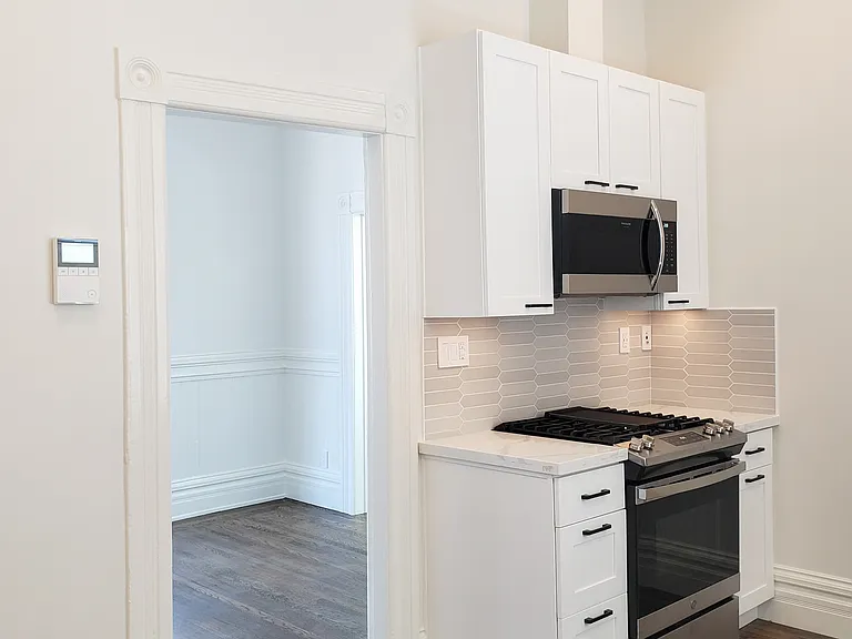 1201-1203 Sanchez St #4 — Photo 2