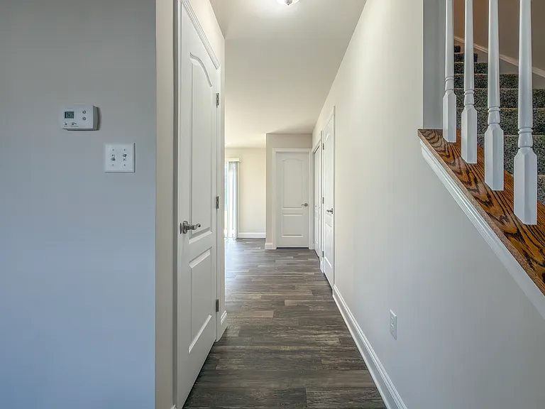 141 Cedarwood Dr — Photo 10