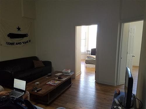 4th image of 2302 N Milwaukee Ave
