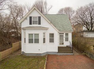 16 Chatham St, Providence, RI 02904
