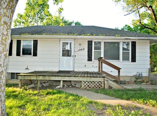 1202 W North St, Plattsburg, MO 64477