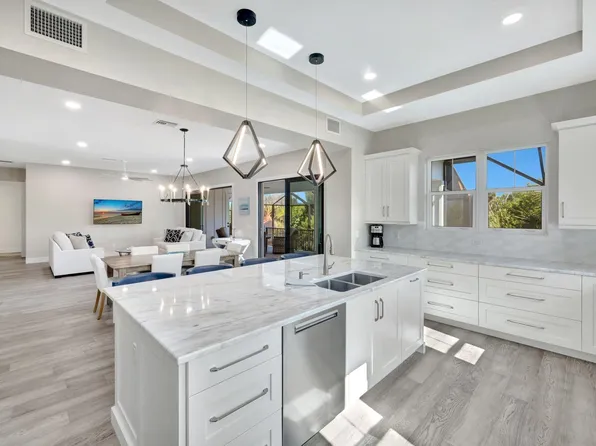 1044 Fish Crow Rd, Sanibel, FL 33957