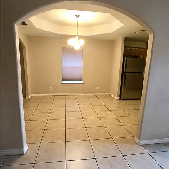 3835 Frontier Dr — Photo 10