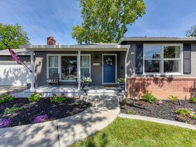 2840 Becerra Way, Sacramento, CA, 95821