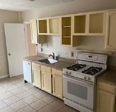 5th image of 4007 Powelton Ave