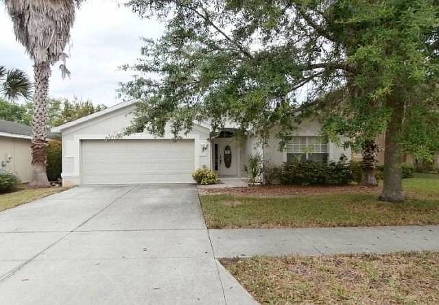 1st image of 15056 Savannah Dr