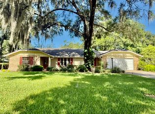 860 N Kansas Ave, Deland, FL 32724
