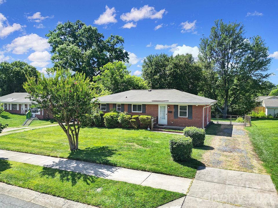 1st image of 4301 Briarhill Dr