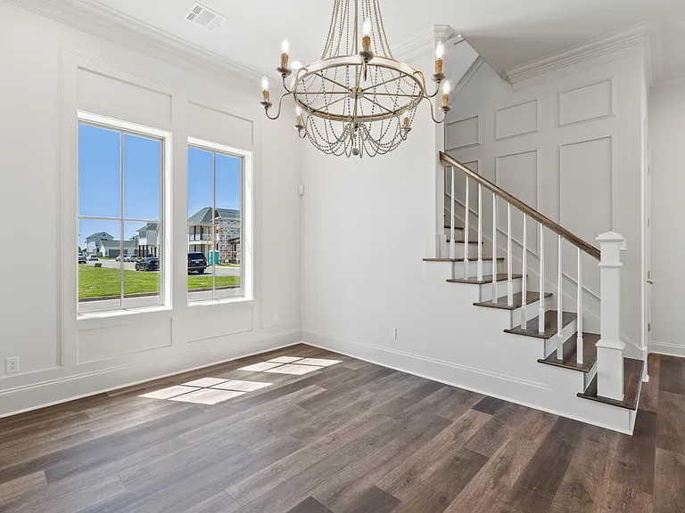 400 Villager Ave — Photo 15