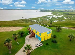 817 County Road 478, Palacios, TX 77465