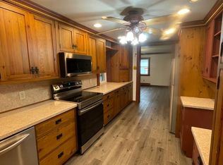 764 W Route 897, Reinholds, PA 17569