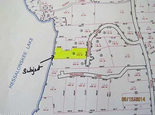 45 Poinsetta Ln, Sidney, ME 04330