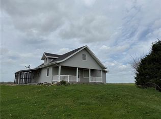5449 NW State Rte W, Kidder, MO 64649