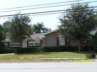 9690 Oakhurst Rd, Seminole, FL 33776