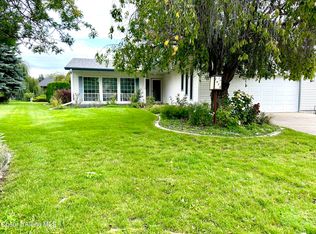 1483 W Linwood Dr, Hayden Lake, ID 83835