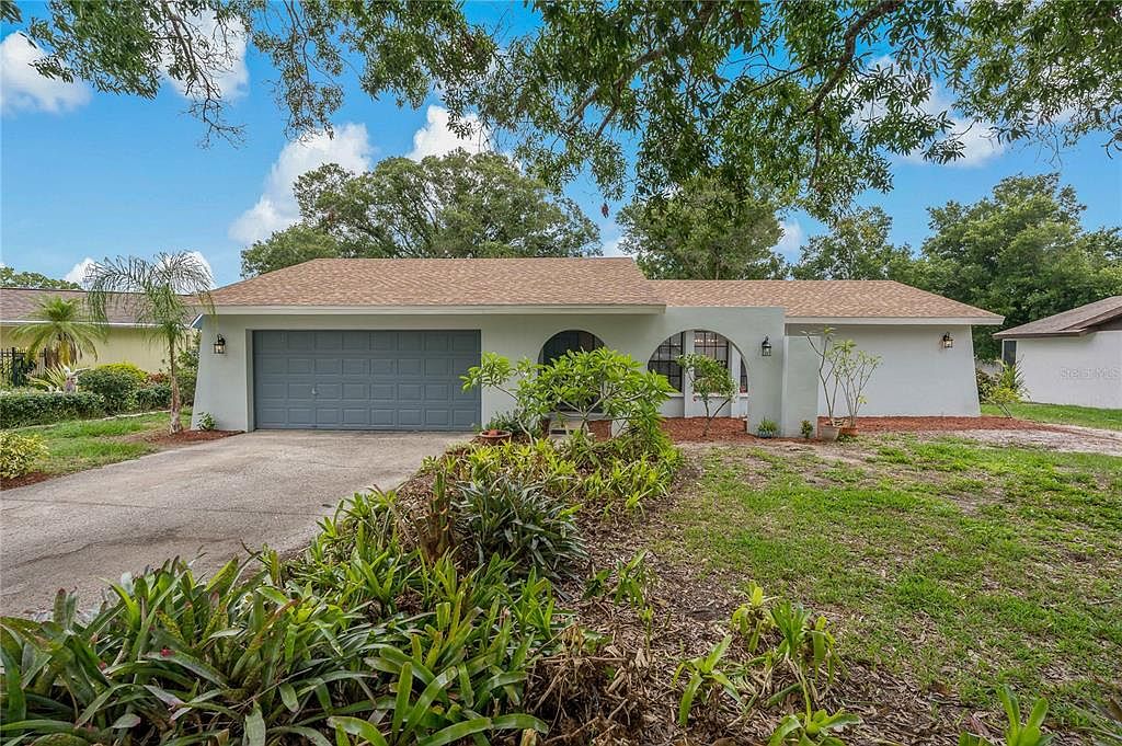 2859 Oak Tree Ln, Palm Harbor, FL 34684 | Zillow