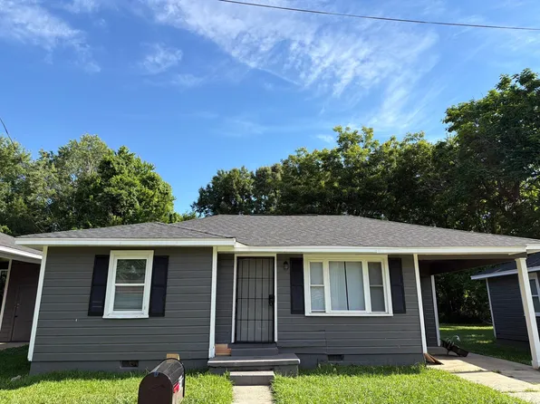 53 Cloverdale St, Jackson, TN 38301