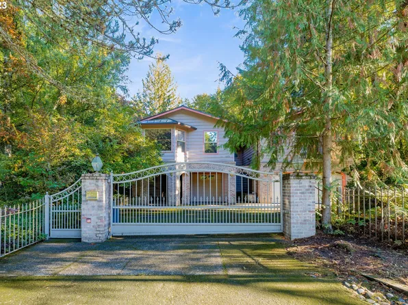 25730 SW Wolsborn Ave, Hillsboro, OR 97123