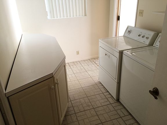 4th image of 53275 Avenida Herrera