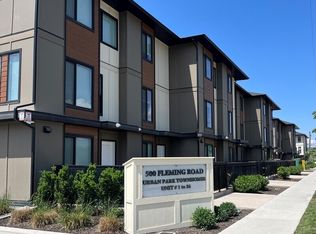 500 Fleming Rd UNIT 17, Kelowna, BC V1X3Z3