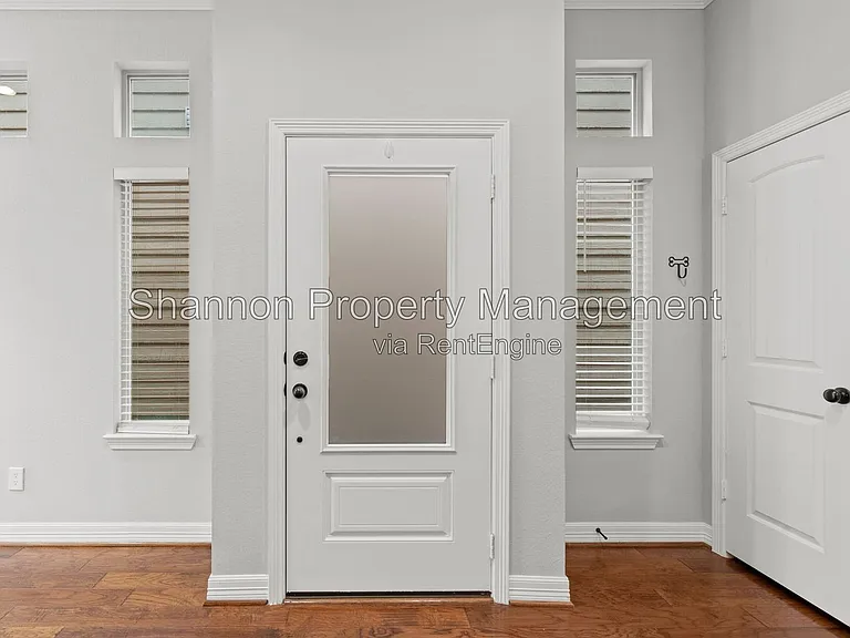 5936 Kiam St — Photo 3