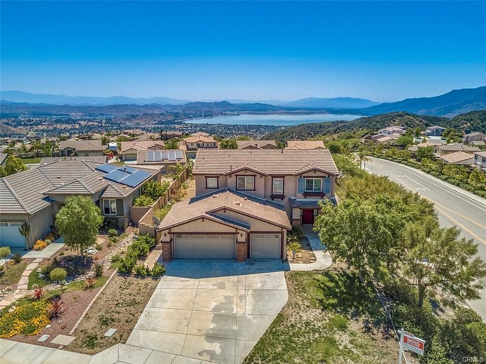 1st image of 29446 Canyon Valley Dr
