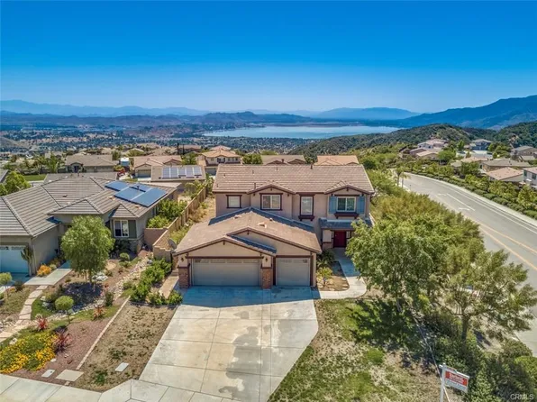 29446 Canyon Valley Dr, Lake Elsinore, CA 92530