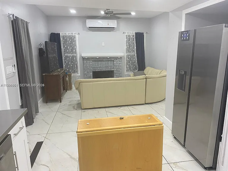 2242 Polk St #2 — Photo 32