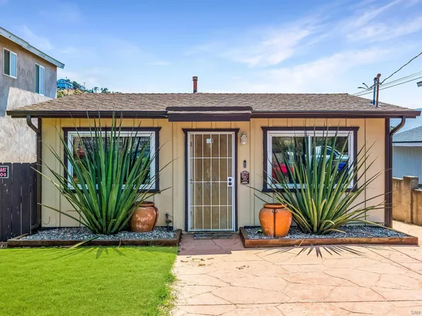 909 Pecos St, Spring Valley, CA 91977