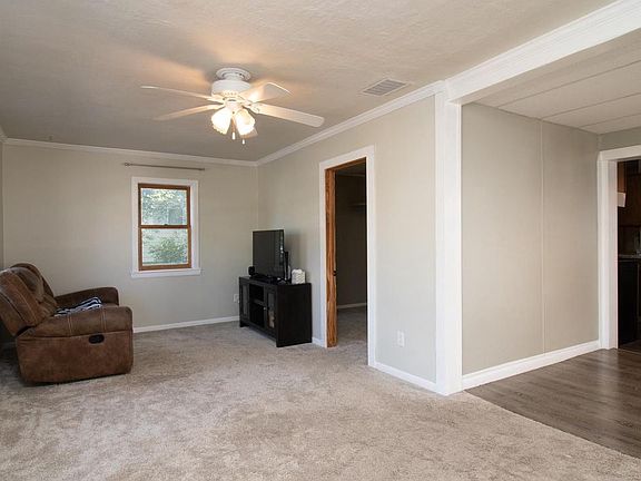 5th image of 505 3RD STREET
