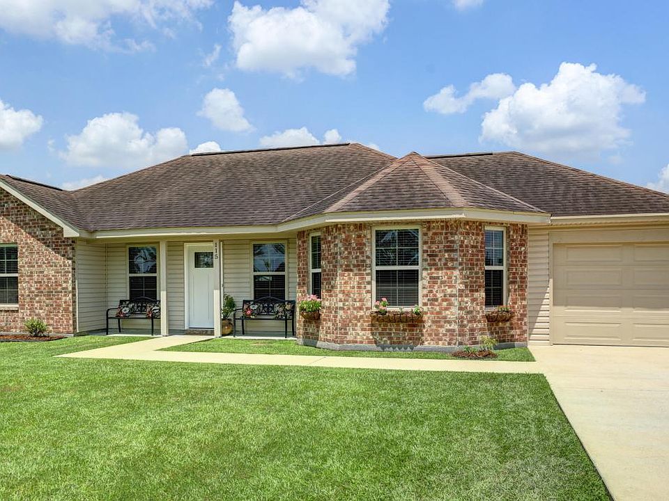 1st image of 115 Robins Nest Ln