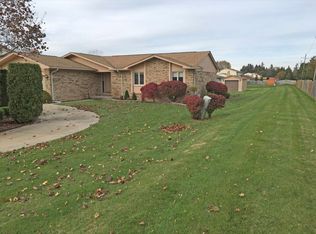 3853 Burr Ct, Sterling Heights, MI 48310