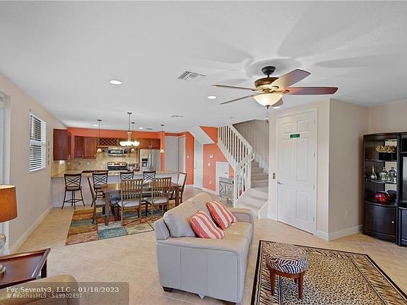 4th image of 4080 W Palm Aire Dr #2