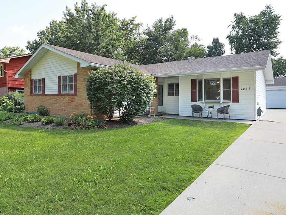 1st image of 2055 Shepard Rd