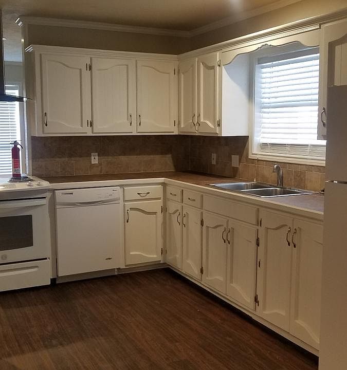 1st image of 15 Kandy Ln #13