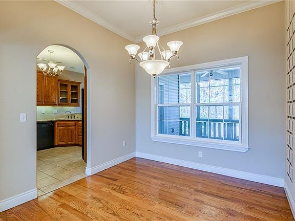5th image of 7 Harrington Ln